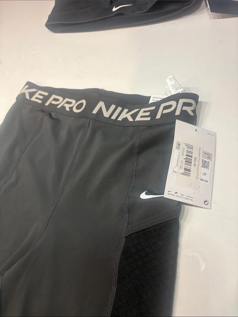 Nike Black Sports Bra and Leggings Pro Set